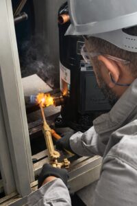 Manutenção corretiva de ar condicionado na Zona Leste de São Paulo realizada pela Alfa Plus Ar Condicionado perto de mim.